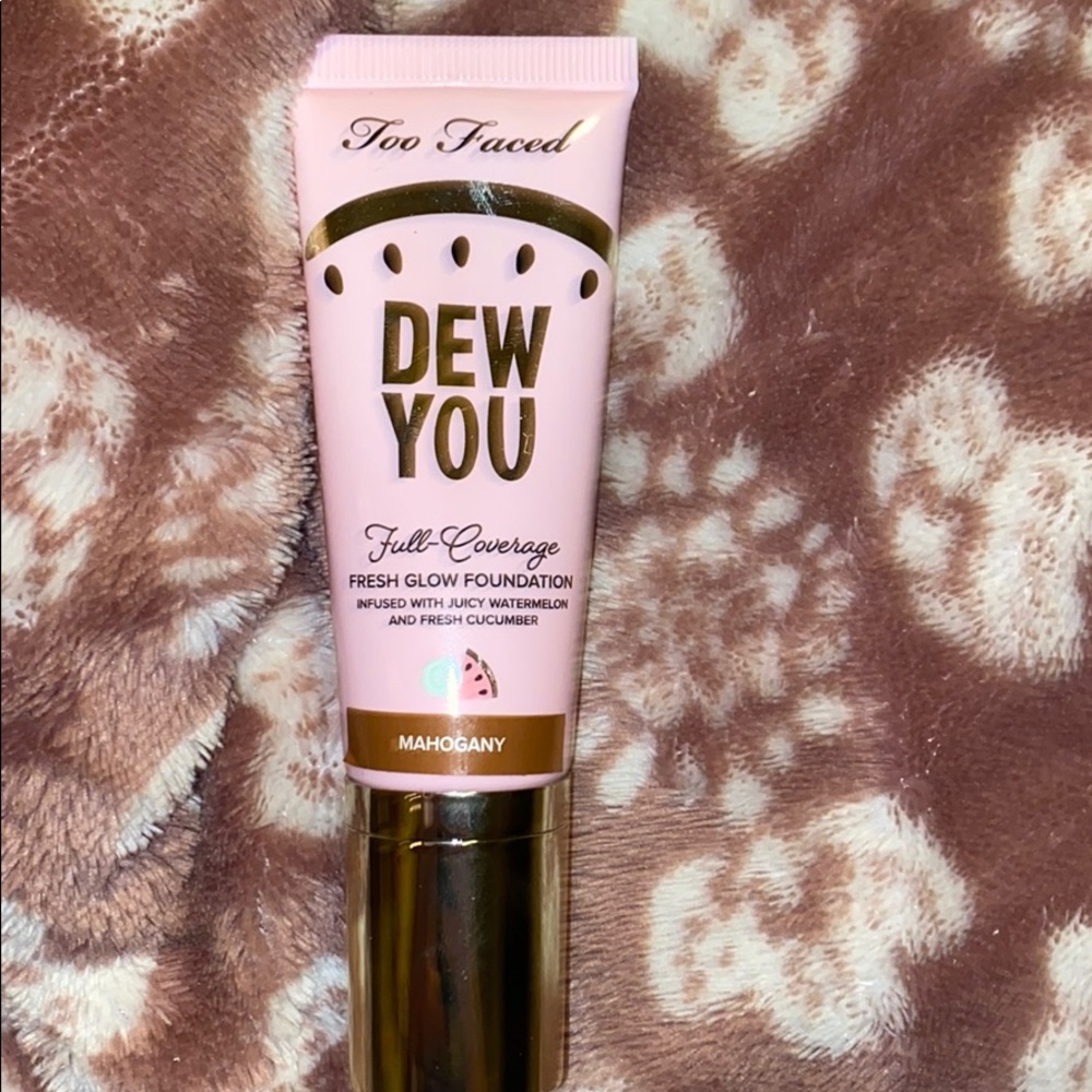 Dew You full coverage Foundation